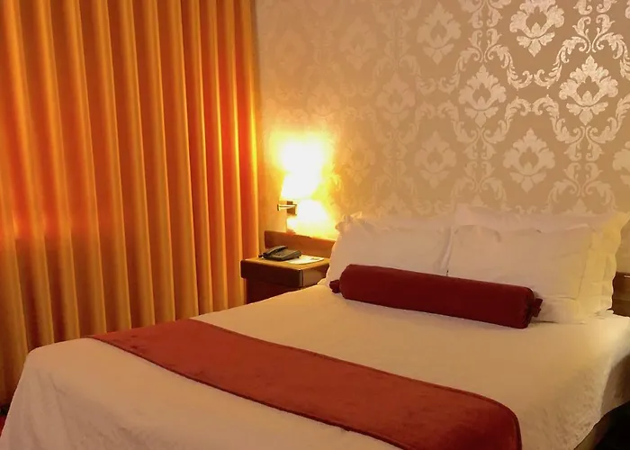 ホテル ユーロソル カメロ 3*